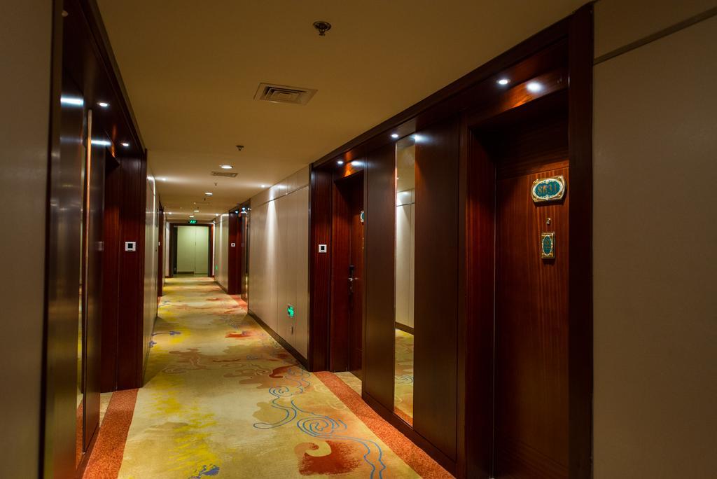Vienna International Hotel - Expo Branch Shanghaj Zewnętrze zdjęcie